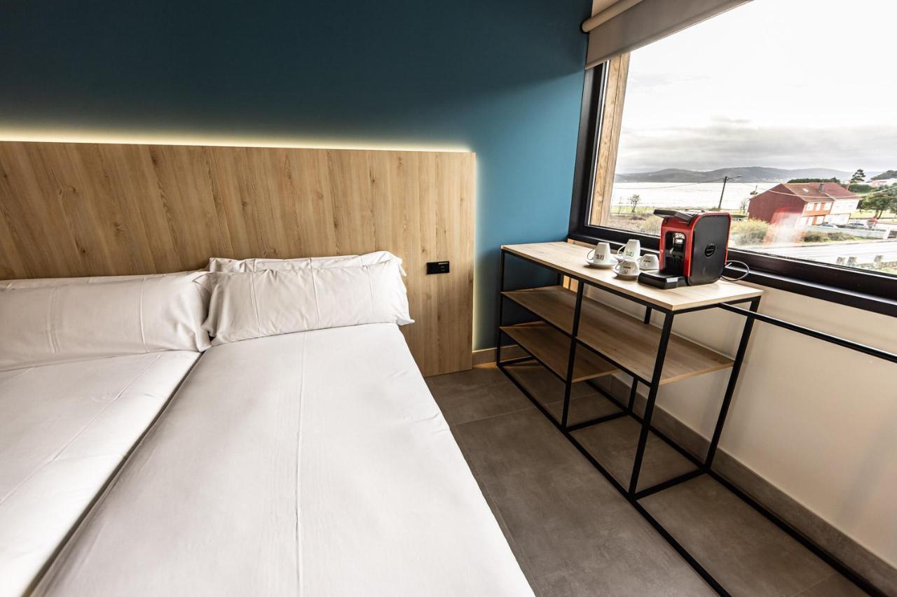 Hospedium Hotel Devalar Do Mar Camarinas Ngoại thất bức ảnh